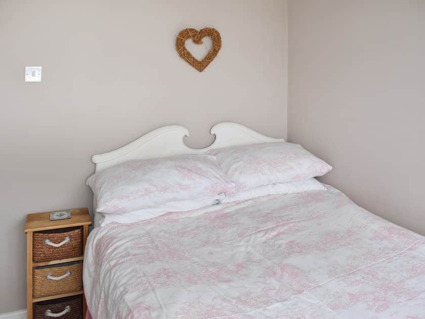 Double bedroom | Overbeach, Yaverland, near Sandown