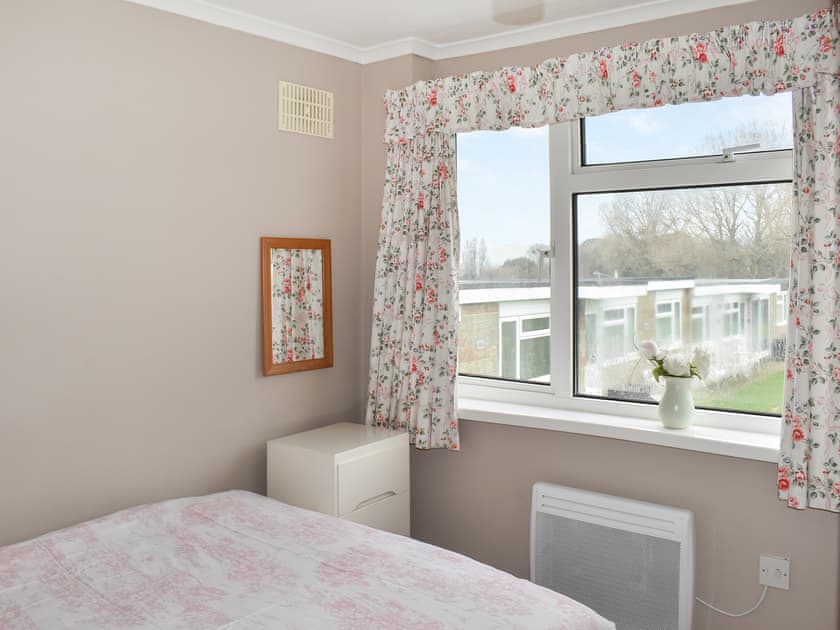 Double bedroom | Overbeach, Yaverland, near Sandown