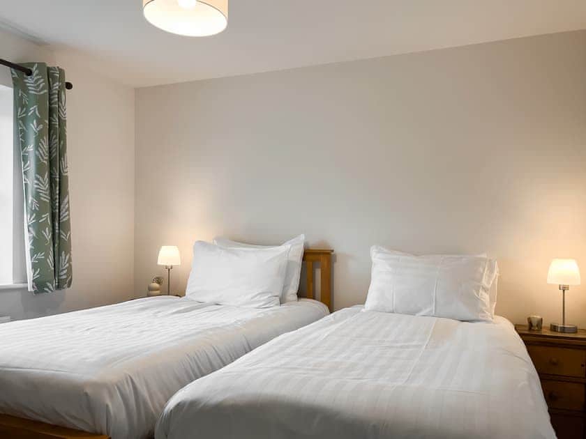 Twin bedroom | Oakstone House, Buxton