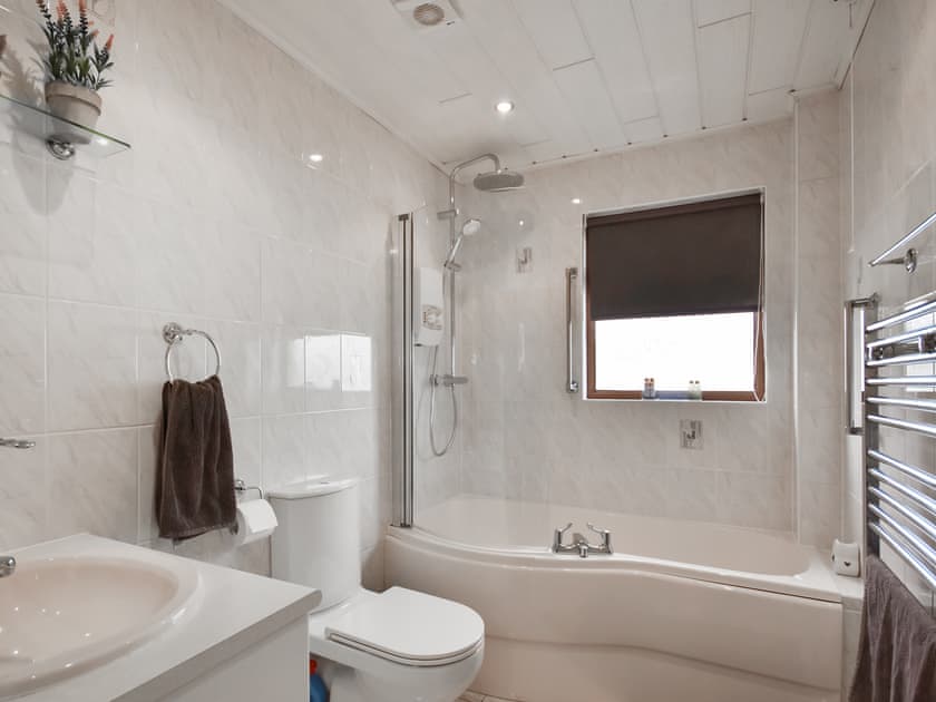 Bathroom | Fircroft, St Madoes