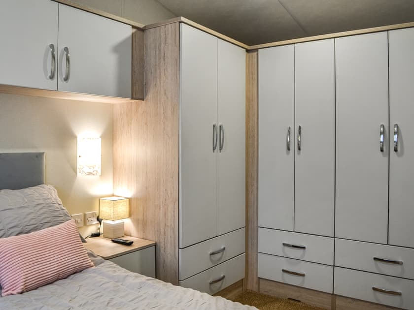 Double bedroom | Rosie’s Retreat - Emily’s Escape and Rosie’s Retreat, Bridlington