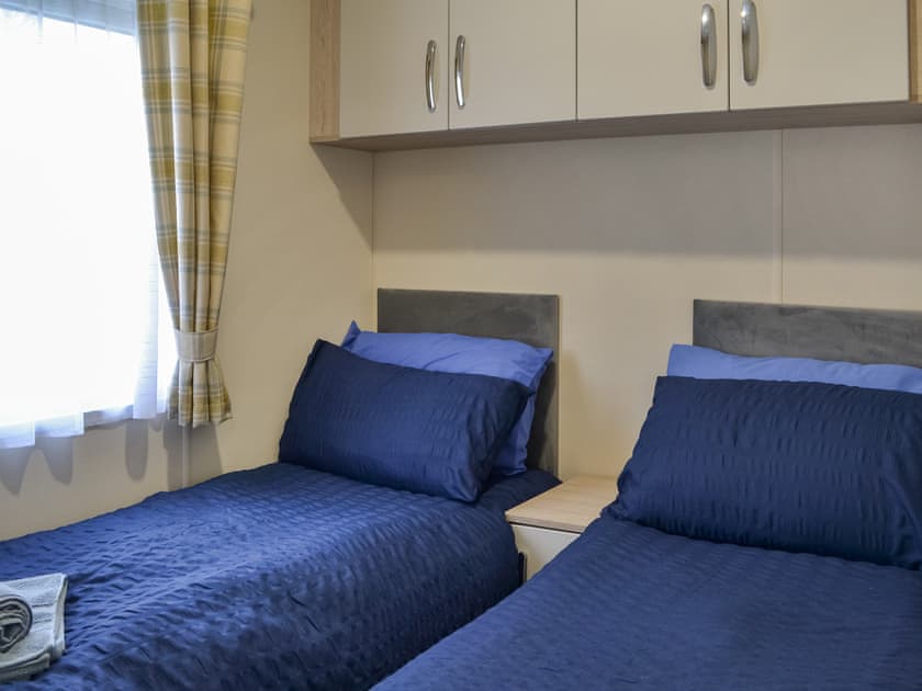 Twin bedroom | Rosie’s Retreat - Emily’s Escape and Rosie’s Retreat, Bridlington