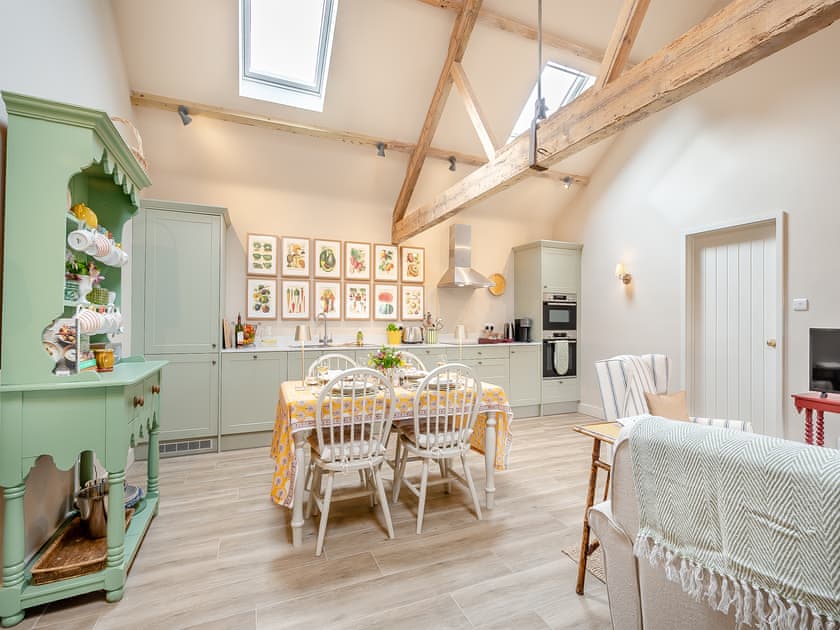 Open plan living space | The Woodshed, Appletree