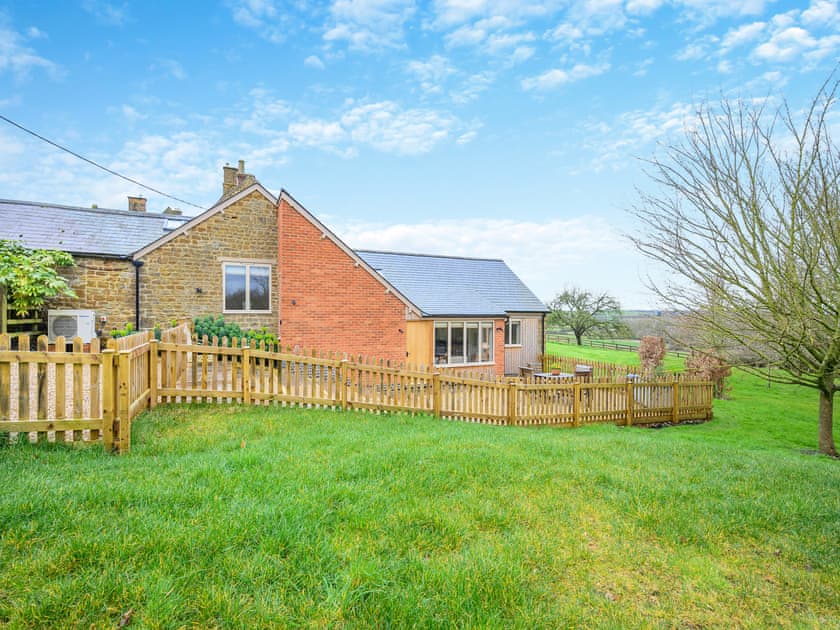 Exterior | The Woodshed, Appletree