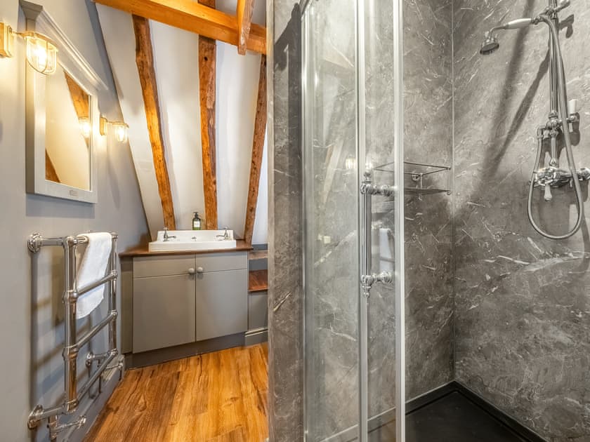 Bathroom | Belchamp Hall Hayloft - Belchamp Cottages, Belchamp Walter