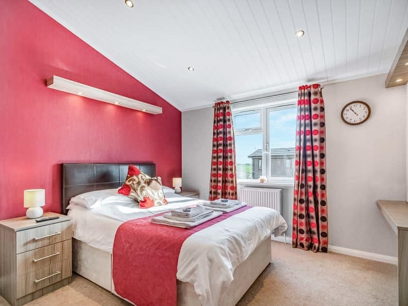 Double bedroom | Oakwood Lodge, Lochwinnoch