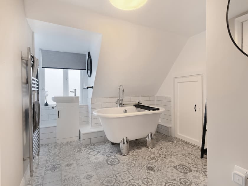 Bedroom 4 with open plan bathroom  | Beaconsfield House, Mundesley