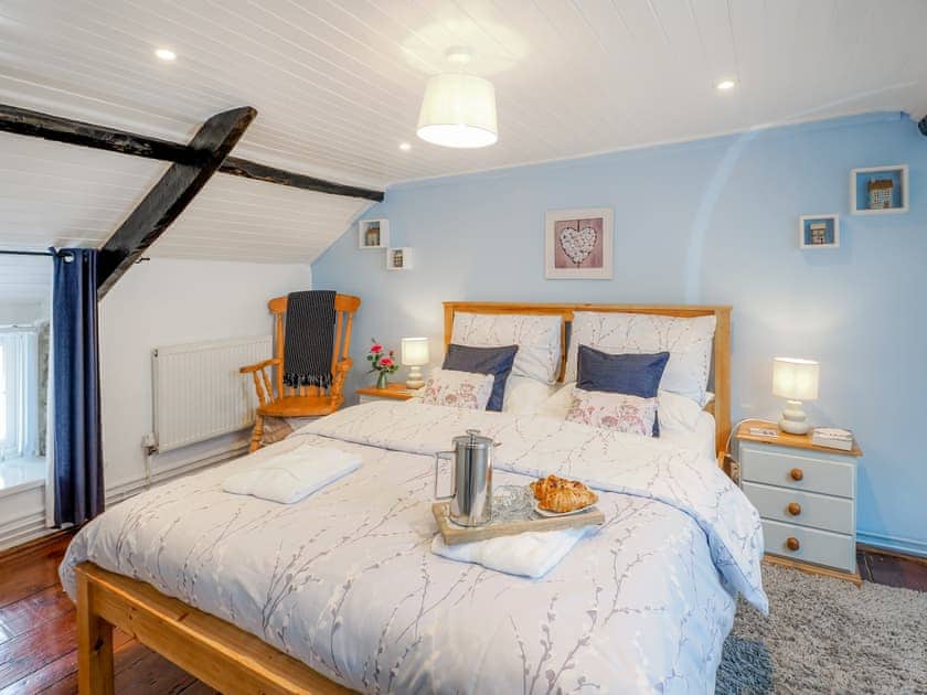 Double bedroom | Y Bwthyn, Talgarreg, near New Quay