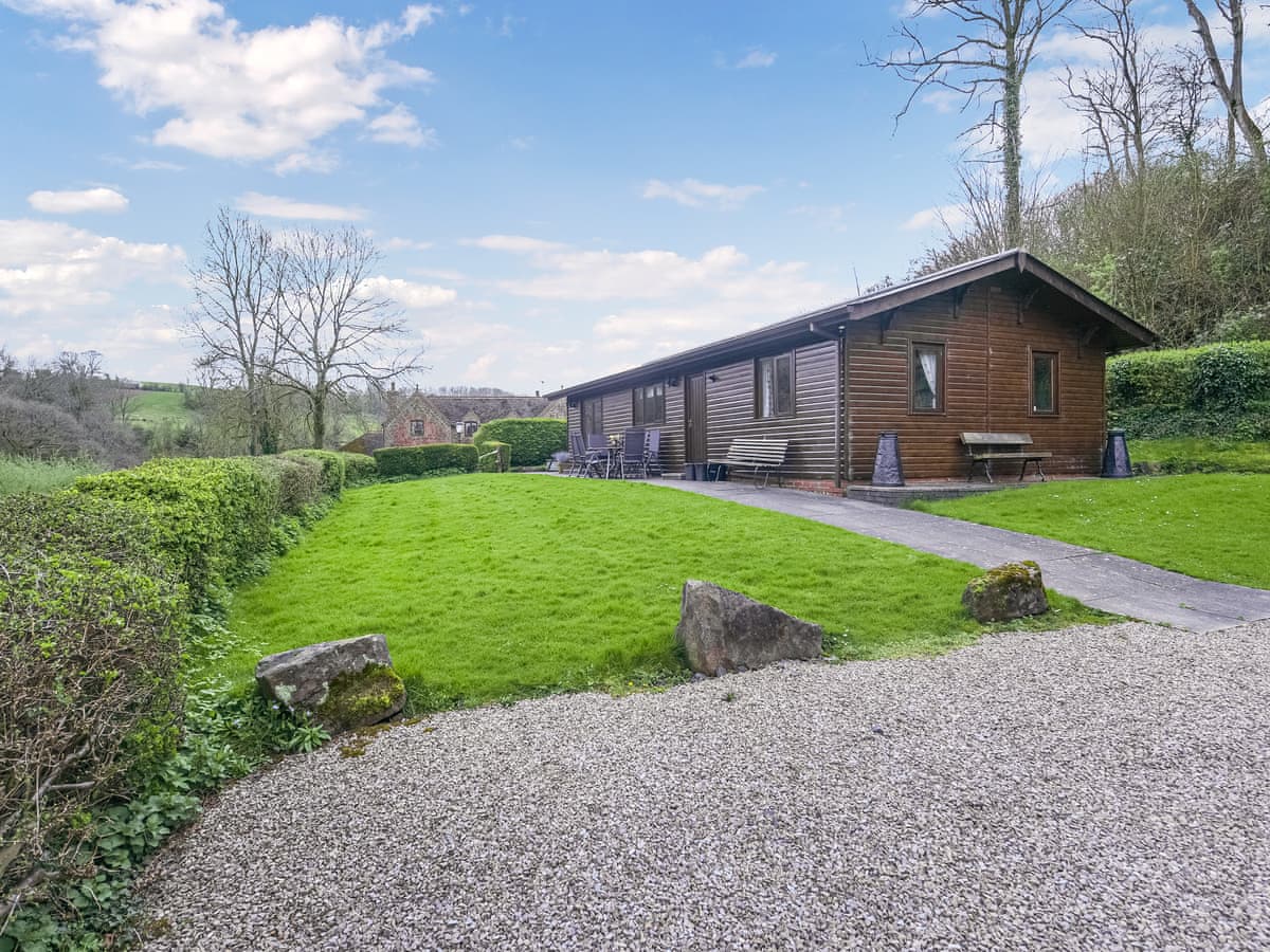 Shropshire Getaways - Pine Lodge - Holiday lodge in Central England - Image 1