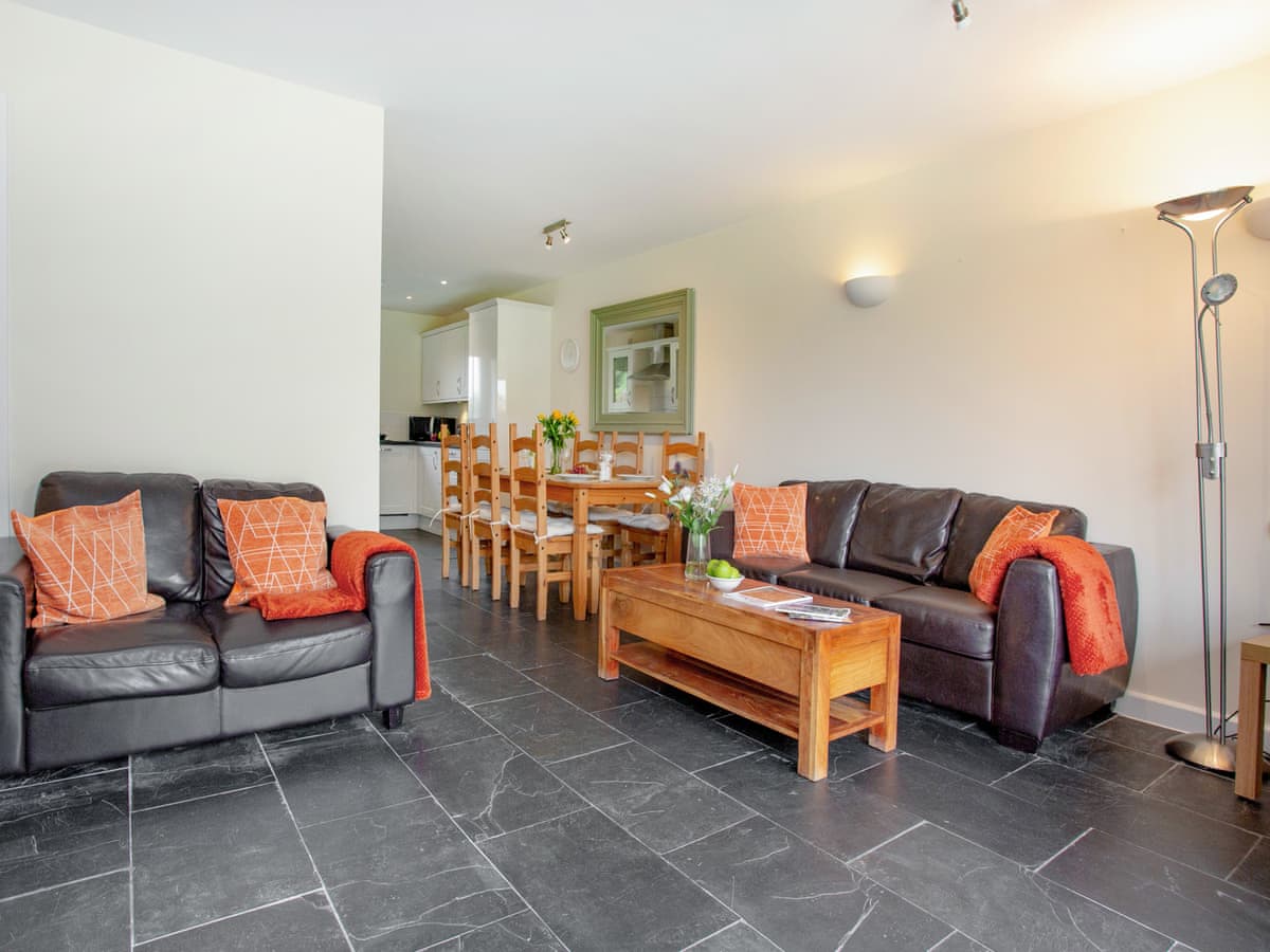 Golf Club Lodges- Kingfisher - Holiday lodge in South West England - Image 4