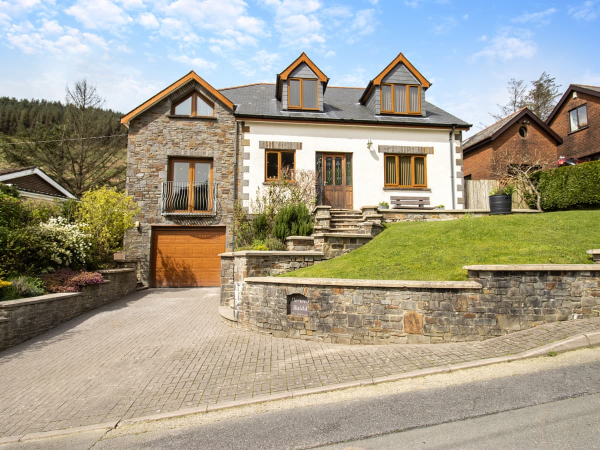 Afan Holiday Cottages - Derwen Haidd