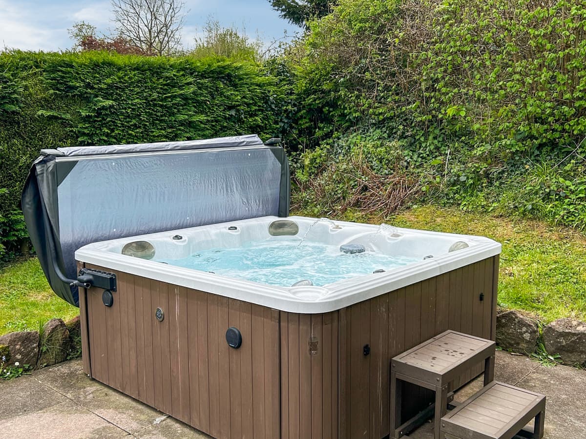 Shropshire Getaways - Pine Lodge - Holiday lodge in Central England - Image 2
