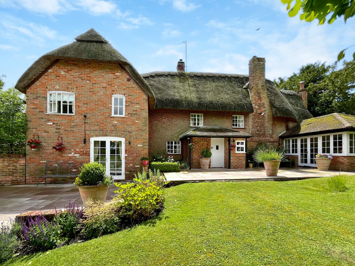 Self-catering cottages in Marlborough