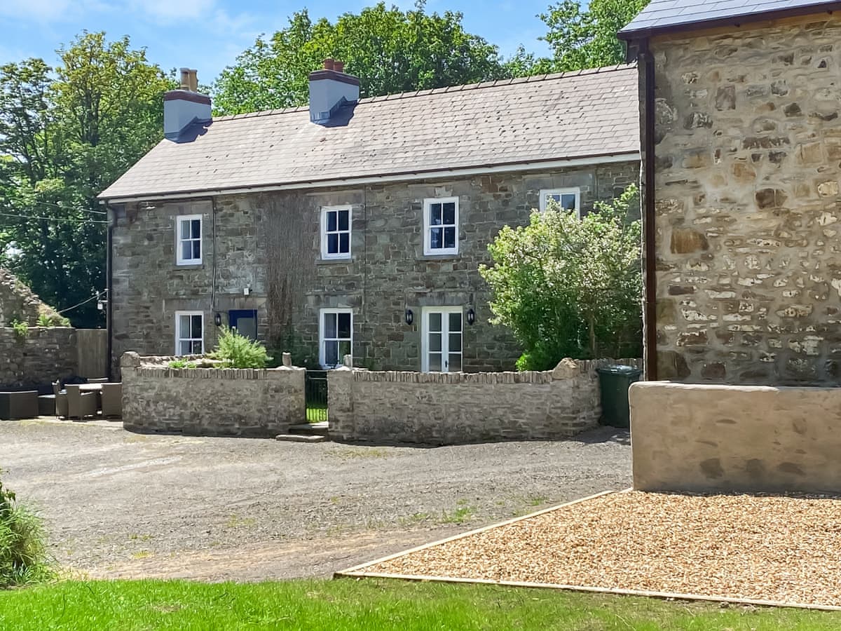 The Farmhouse — photo from cottages.com