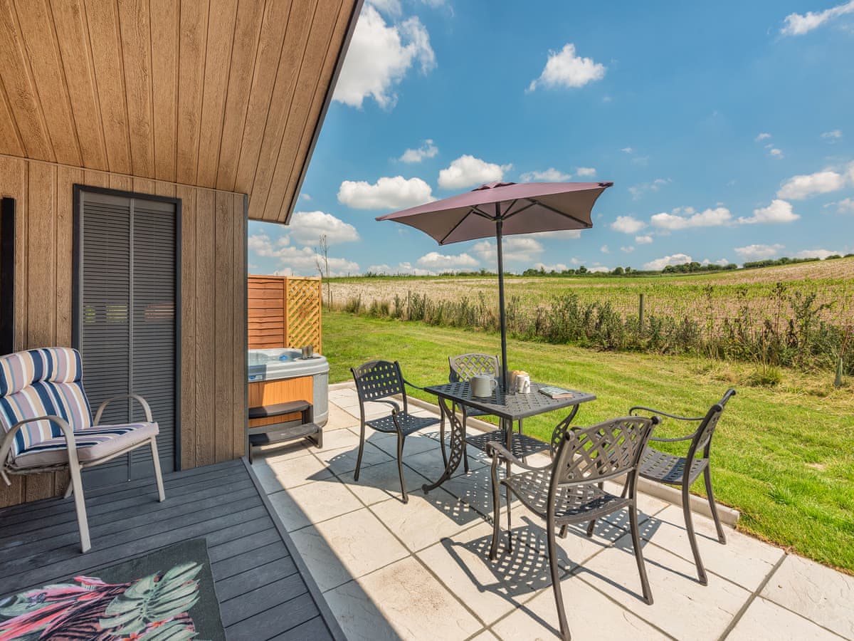 Whitey Top Lodges - Cranborne Chase Stargazer - Holiday Lodge in South West England - Image 2