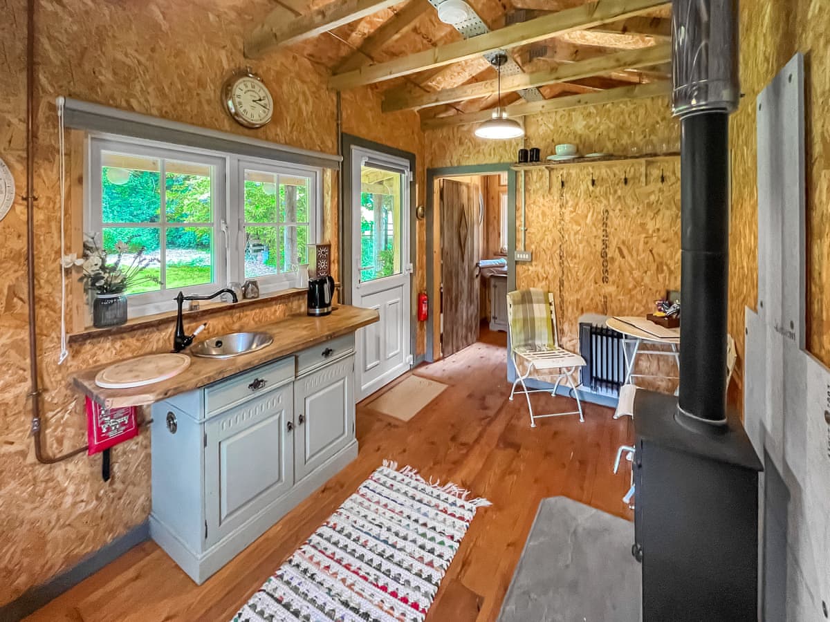 Bramley Orchard Lodge - Holiday lodge in Central England - Image 5