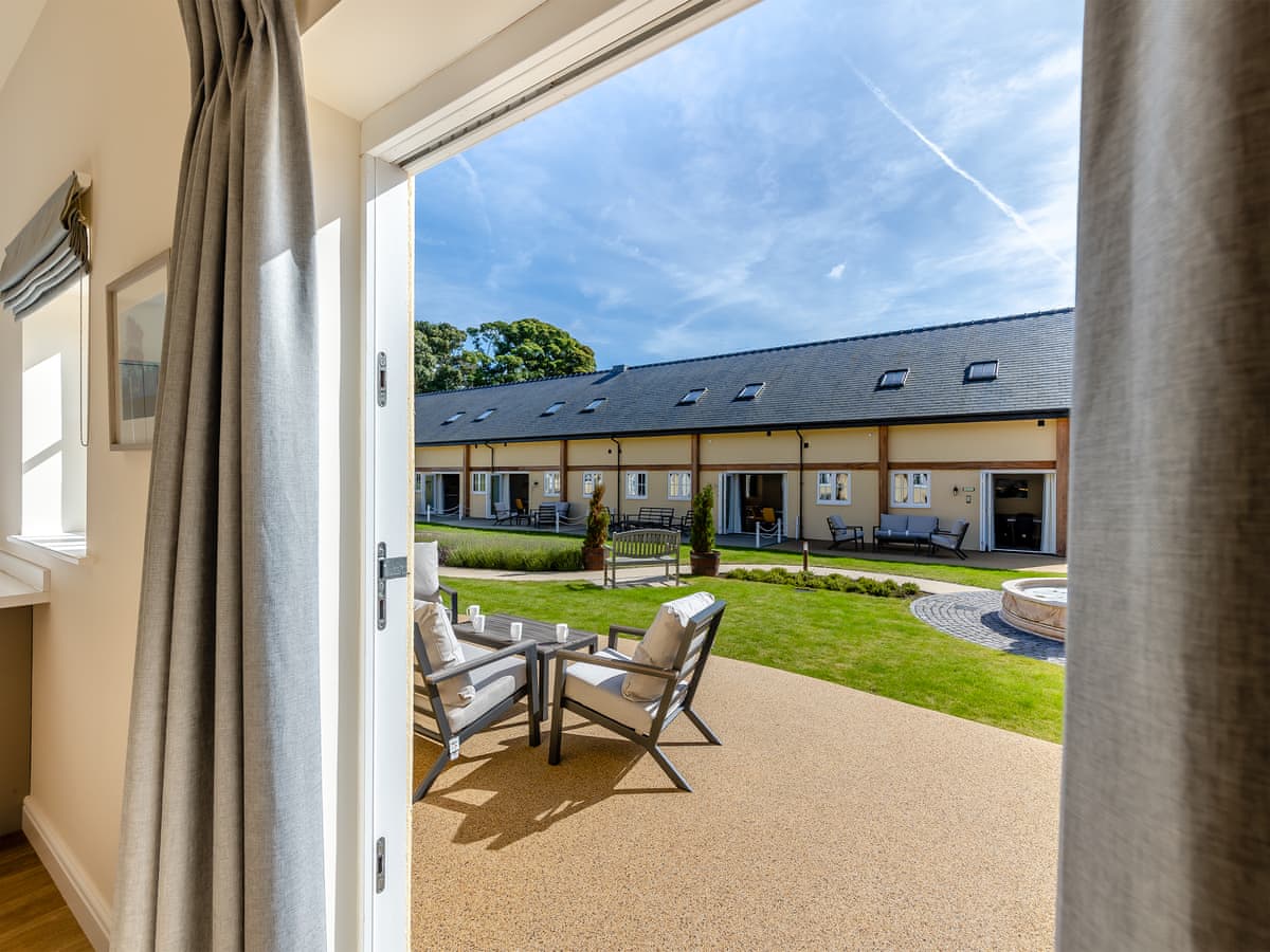 No 5 - Ascot - Tedsmore Hall Estate Properties