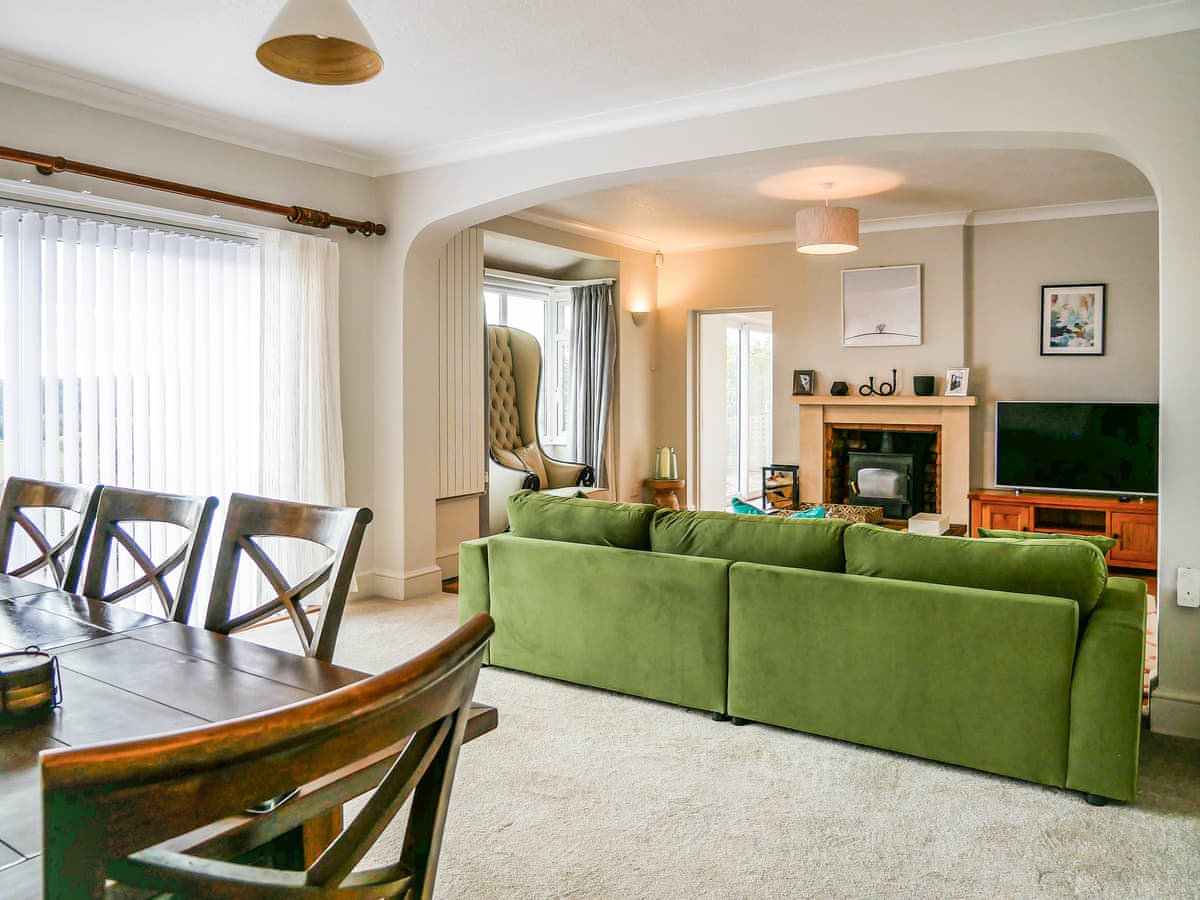 Teme Valley Holidays - Teme Valley Cottage