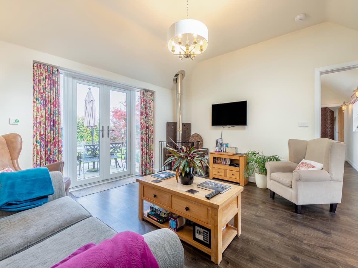 Bedborough Farm Cottages - The Parlour