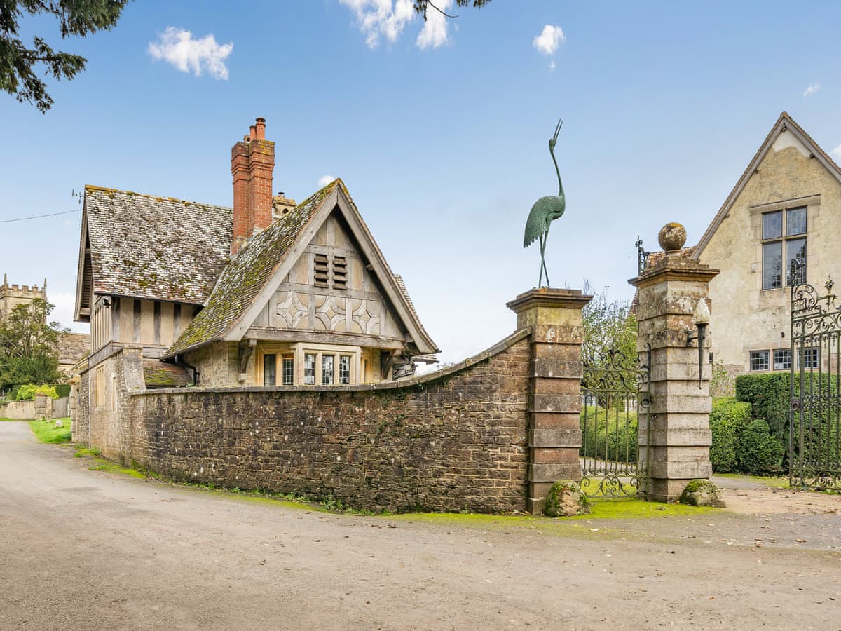 Sturminster Retreats - The Lodge - Holiday lodge in South West England - Image 1