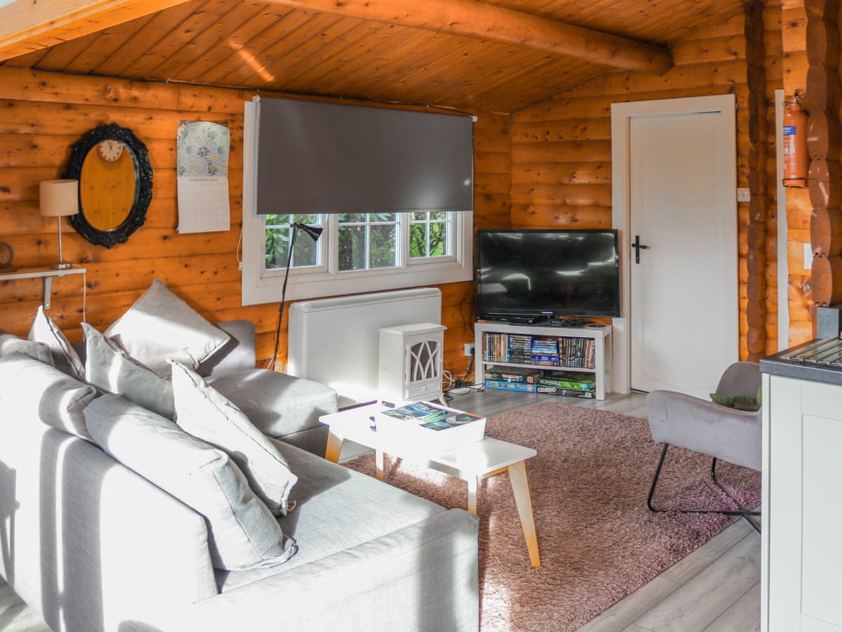 Babbling Brook Lodge - Holiday Lodge in North Wales - Image 3