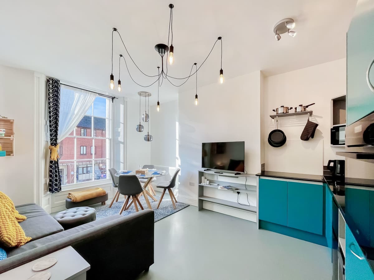 Apartments in Gloucester Quays - Apartment Two