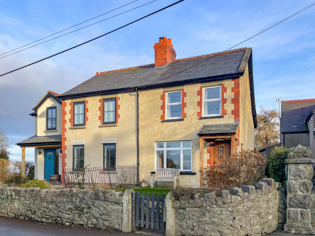 Bryn View Villa