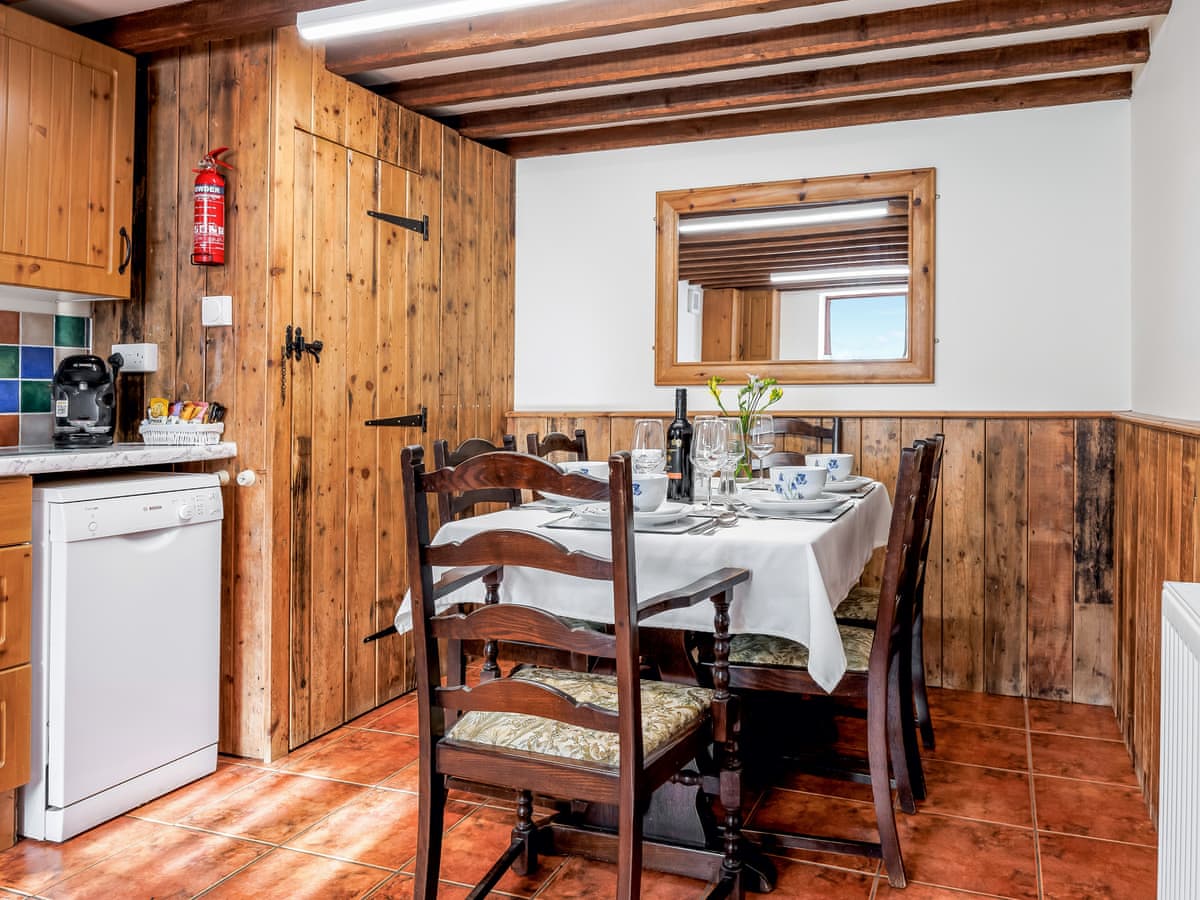Holly Hedge Farm - Holly Lodge - Holiday lodge in South West England - Image 5