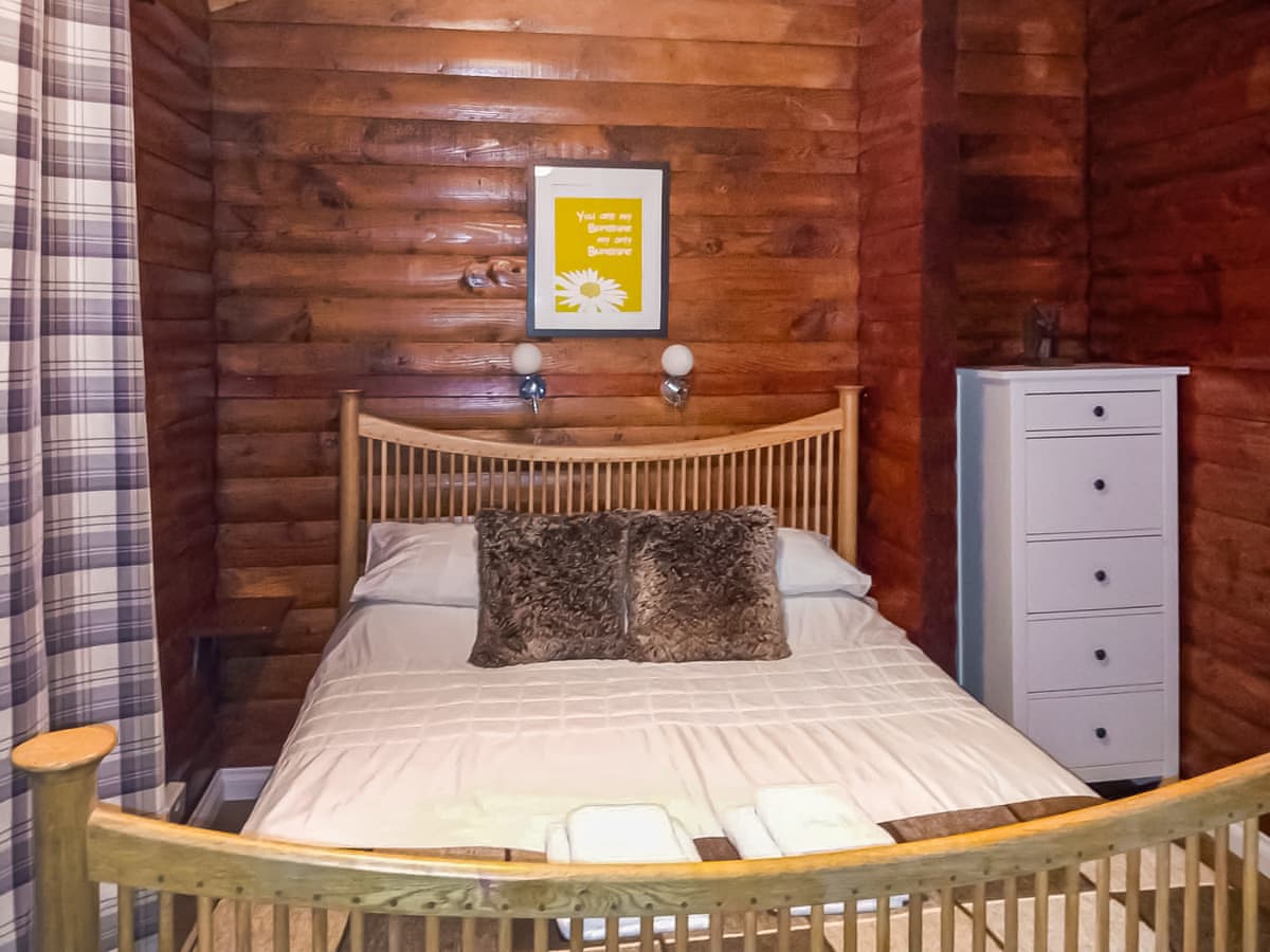 Grouse Lodge - Holiday lodge in Central Scotland - Image 3