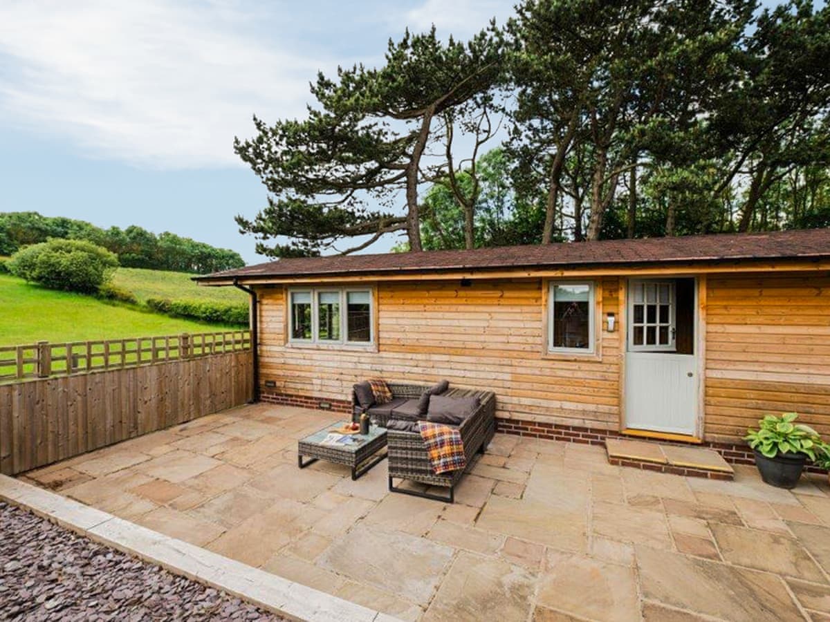 Low Moor Holiday Cottages - Low Moor Lodge - Holiday lodge in Yorkshire - Image 2