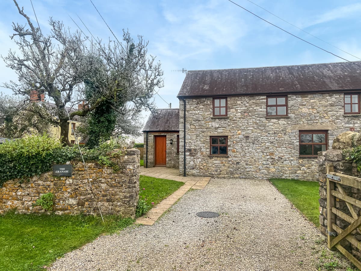 Jones' Cottages - Jones' Granary