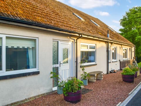 Grooms Cottage, a dog friendly cottage near Newbiggin-by-the-Sea