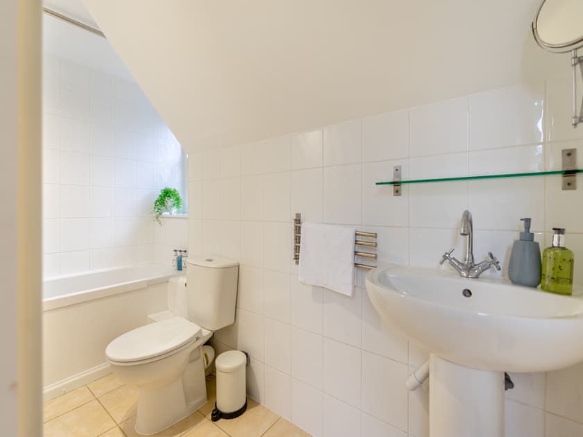 Bathroom | River Cottage - River Cottage, Enochdhu, near Pitlochry