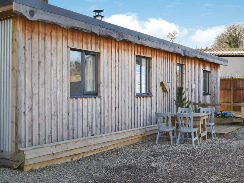 Exterior | Full Pint - Tain Glamping, Tain