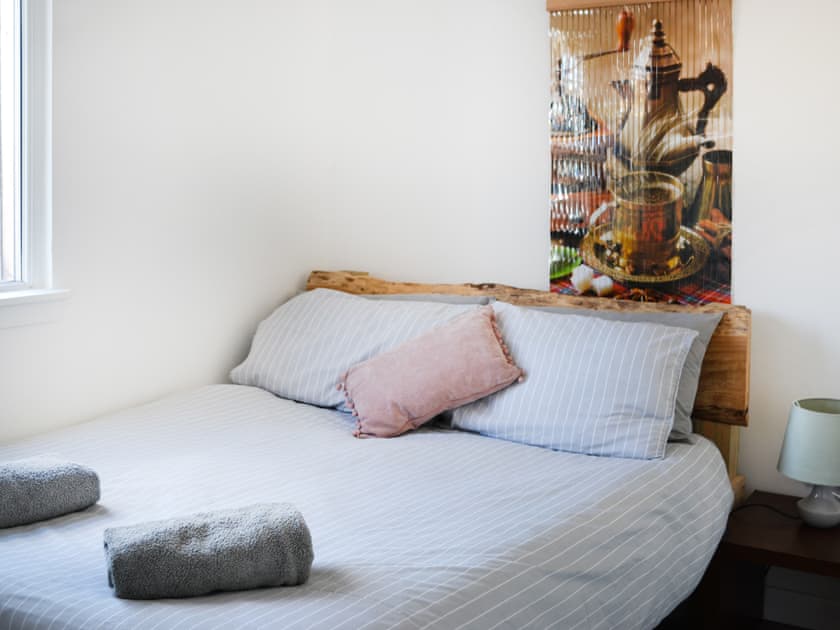 Double bedroom | Full Pint - Tain Glamping, Tain