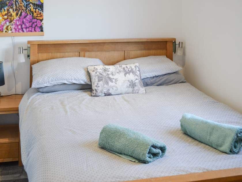 Double bedroom | Full Pint - Tain Glamping, Tain