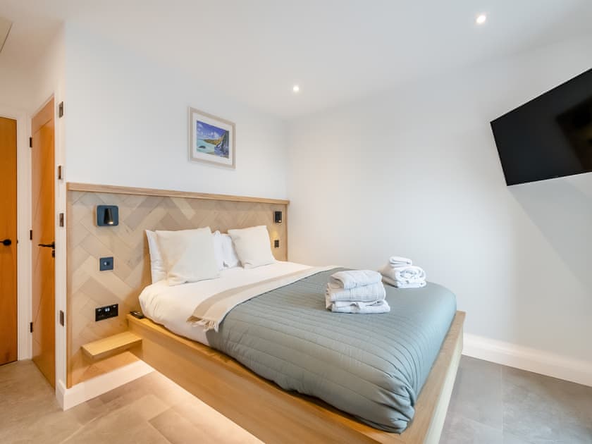 Double bedroom | Hafan Dawel - Cardigan Bay Cottages, Felinwynt, near Cardigan