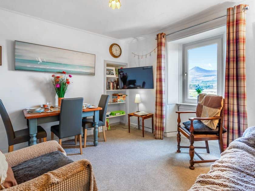 Open plan living space | Castleview, Invercloy, Brodick