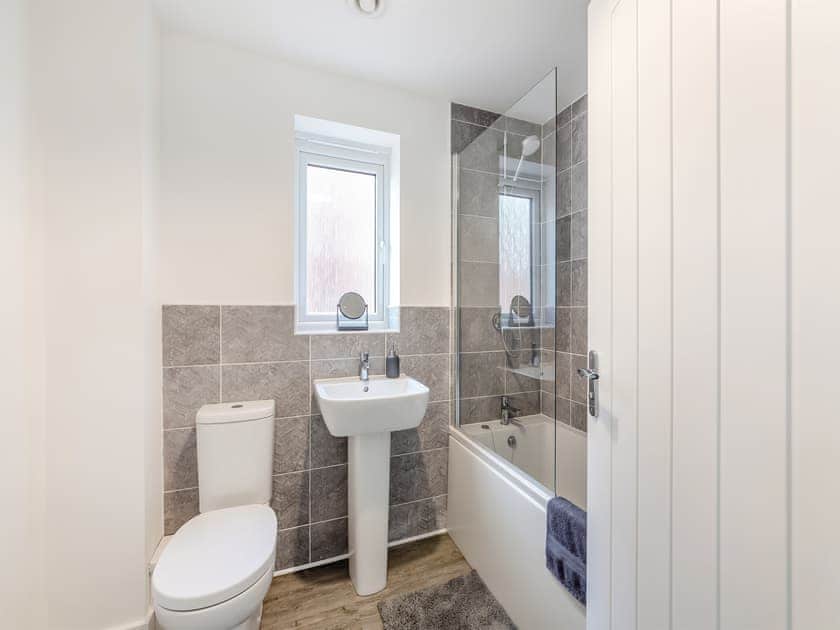 Bathroom | Seaside Escape, Amble