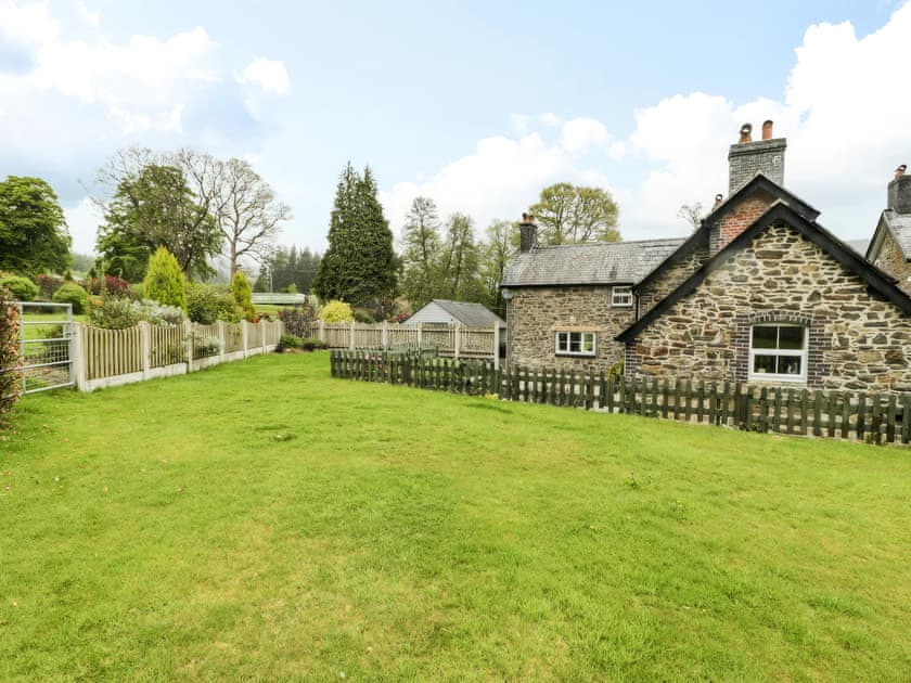Garden | Parc Cottage, Llangadfan, near Welshpool
