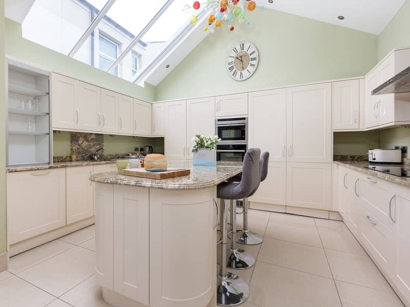 Well presented, spacious kitchen/ diner | Mulberry House, Lytham St Annes