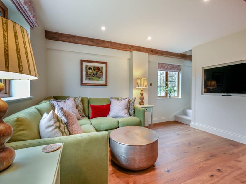 Living area | Keeds Barn - Keeds Cottage and Keeds Barn, Pulborough