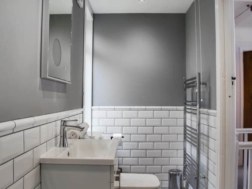 Bathroom | Hillside, Praa Sands, near Penzance