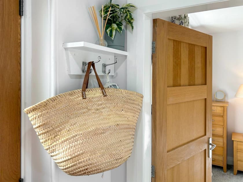 Hallway | Southbank Cottage, Errol, near Perth