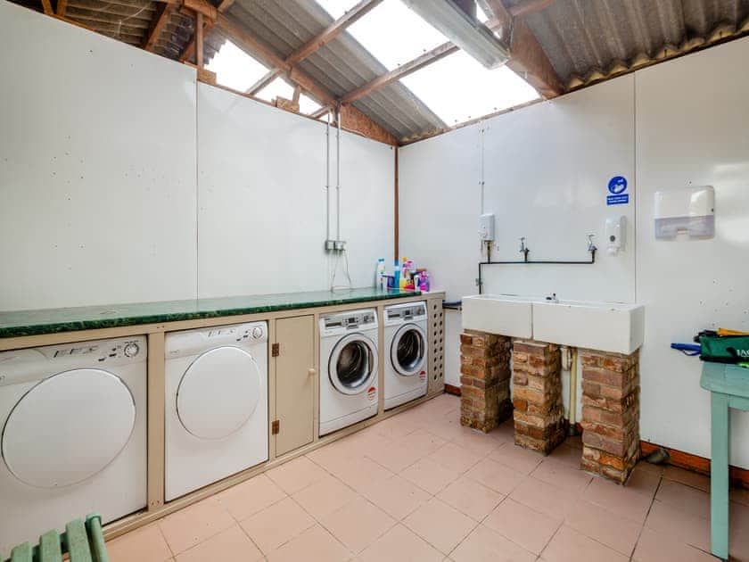 On-site amenities | Golygfa Hudol - Llwynhudol Vineyard Cottages, Pwllheli