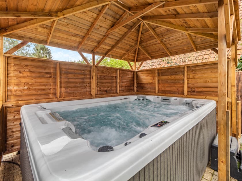Hot tub | The Great Escape, Ipswich