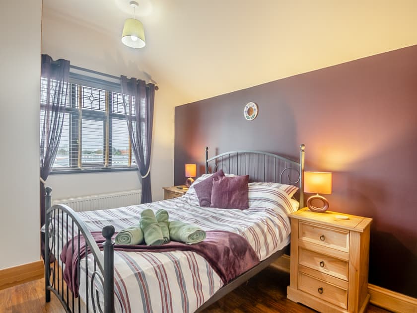 Double bedroom | Beachside House, California, near Great Yarmouth
