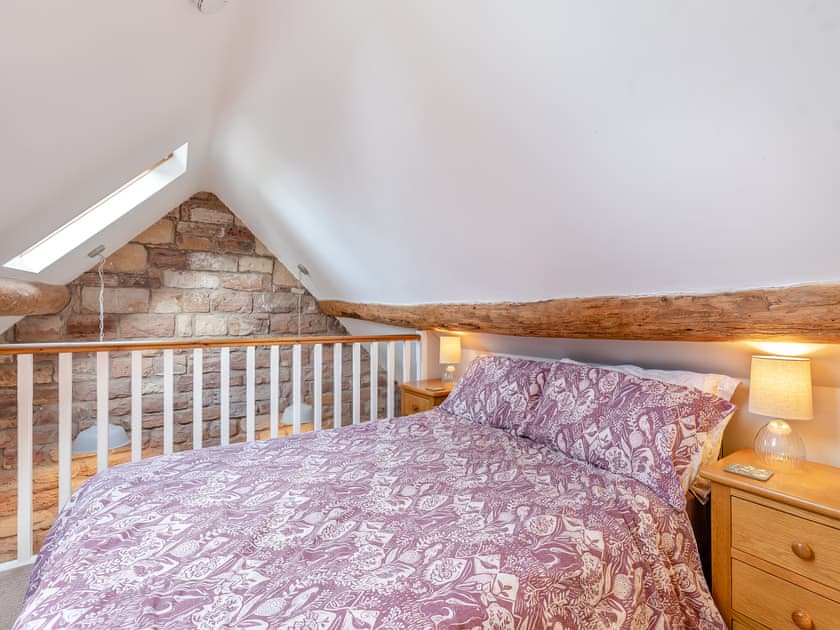 Double bedroom | Jacob’s Barn - Ramsor Farm, Ramshorn