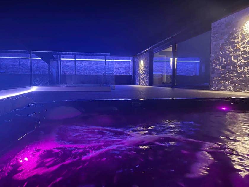Hot tub | Hafan Dawel - Cardigan Bay Cottages, Felinwynt, near Cardigan
