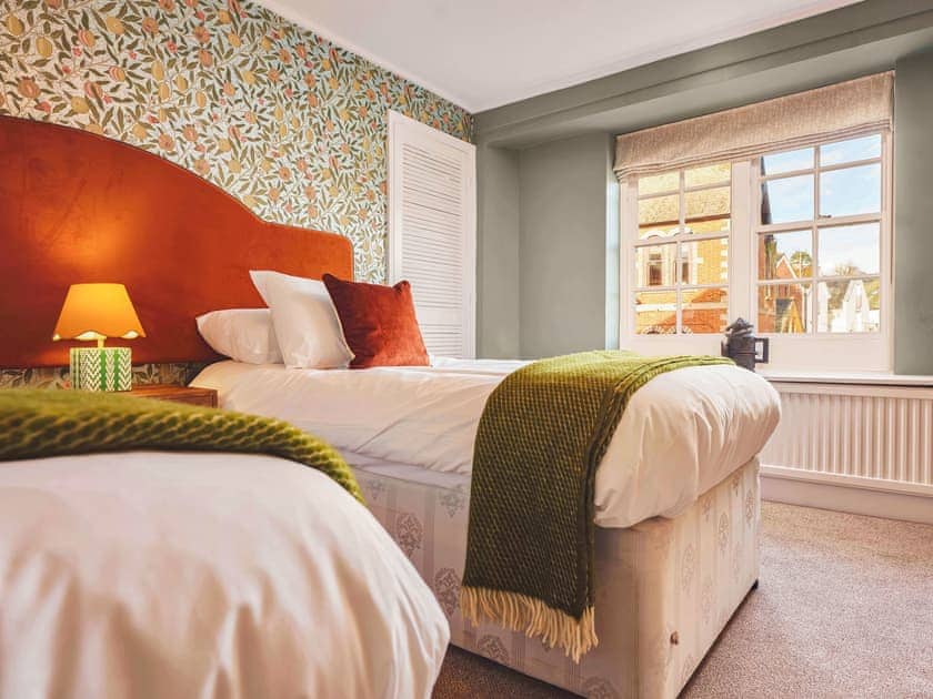 Twin bedroom | Waterfront Apartment, Fowey